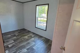 57 E Quilleytown Rd, Carneys Point, NJ 08069 - Photo 6