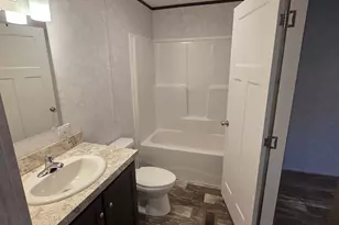 57 E Quilleytown Rd, Carneys Point, NJ 08069 - Photo 8