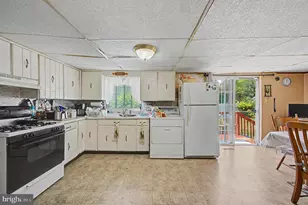 339 Broad St, Elmer, NJ 08318 - Photo 8