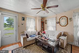 339 Broad St, Elmer, NJ 08318 - Photo 6