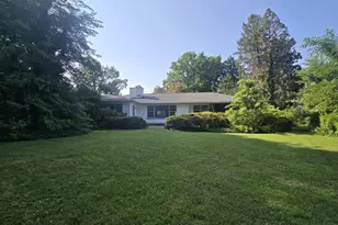 18 Chestnut Dr, Woodstown, NJ 08098 - Photo 4