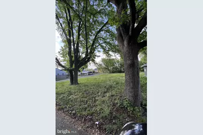 12 Iona Avenue, Penns Grove, NJ 08069 - Photo 1