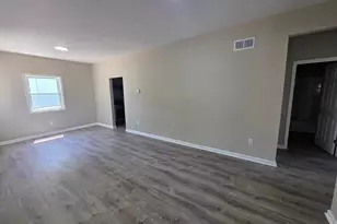 75 Hedge St, Salem, NJ 08079 - Photo 4