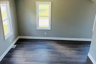 106 Park Ave, Elmer, NJ 08318 - Photo 8