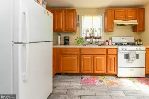 414 Springfield Ave, Penns Grove, NJ 08069 - Photo 8