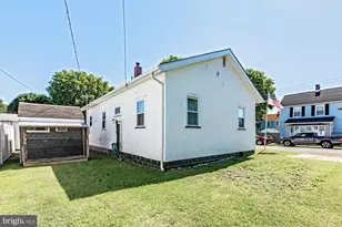 52 Vanburen St, Pennsville Township, NJ 08023 - Photo 18