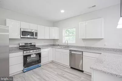 115 Guest Street, Penns Grove, NJ 08069 - Photo 6