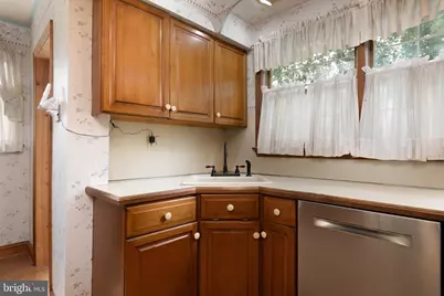 615 Hawks Bridge Road, Carneys Point, NJ 08069 - Photo 14