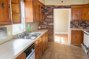 26 Delaware Dr, Penns Grove, NJ 08069 - Photo 4