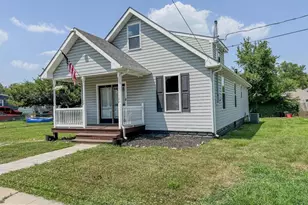 14 Broad St, Pennsville Township, NJ 08023 - Photo 1