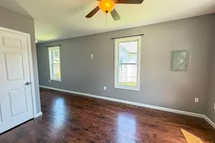 14 Broad St, Pennsville Township, NJ 08023 - Photo 8
