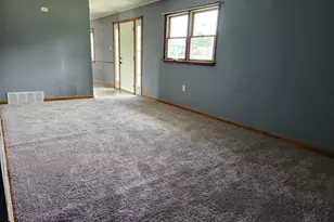 145 Lincoln Dr, Pennsville Township, NJ 08070 - Photo 4
