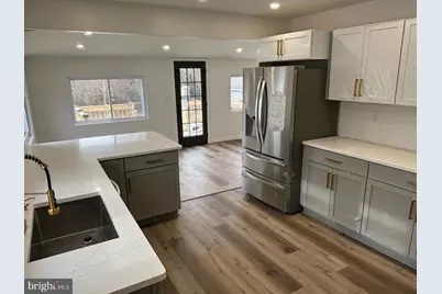 1019 S Broadway, Pennsville Township, NJ 08070 - Photo 12