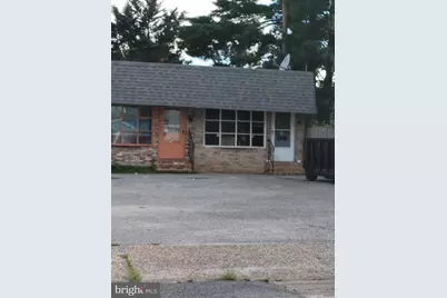 11 N Virginia Avenue #D, Penns Grove, NJ 08069 - Photo 1