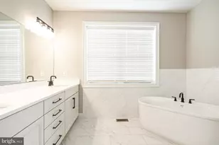 13 Katie Dr, Pedricktown, NJ 08067 - Photo 26