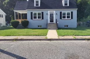 9 Gillison Ave, Penns Grove, NJ 08069 - Photo 2