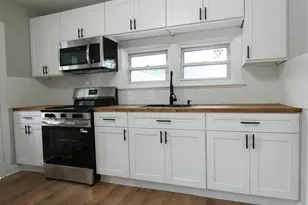 148 N Dolbow Ave, Penns Grove, NJ 08069 - Photo 4