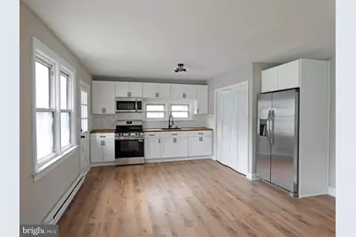 148 N Dolbow Avenue, Penns Grove, NJ 08069 - Photo 8
