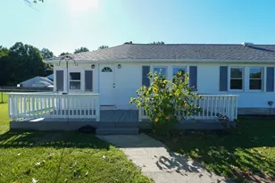 64 Dartmouth Rd, Pennsville Township, NJ 08070 - Photo 4