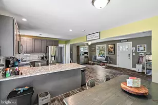 381 Ives, Carneys Point, NJ 08069 - Photo 6