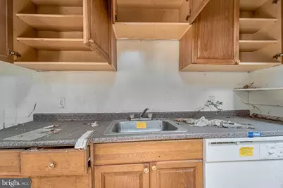 322 Taft Avenue, Carneys Point, NJ 08069 - Photo 14