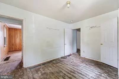 93 W Pitman Street, Penns Grove, NJ 08069 - Photo 10