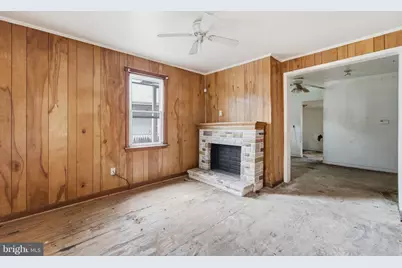 93 W Pitman Street, Penns Grove, NJ 08069 - Photo 8