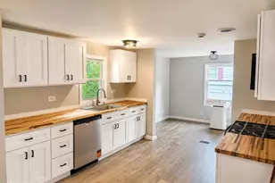 8 Harding Dr, Pittsgrove, NJ 08318 - Photo 2