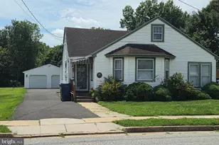 26 Church St, Woodstown, NJ 08098 - Photo 1