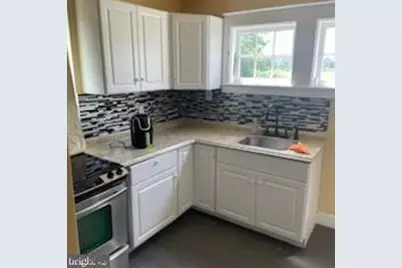 109 Thompson Street, Salem, NJ 08079 - Photo 2