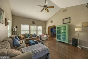 39 Two Penny Run, Pilesgrove Township, NJ 08098 - Photo 10