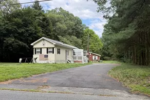 886 Lower Mill, Pittsgrove, NJ 08318 - Photo 2