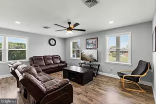 20 Meadow Rd, Pennsville, NJ 08070 - Photo 6