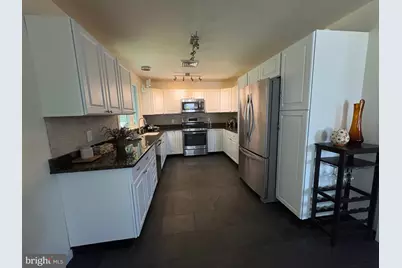 135 Queen Avenue, Pennsville Township, NJ 08070 - Photo 18