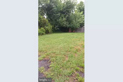 2 W Park Avenue #A, Penns Grove, NJ 08069 - Photo 2