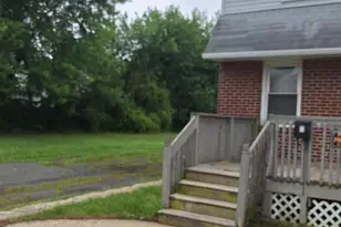 2 W Park Ave, Penns Grove, NJ 08069 - Photo 2