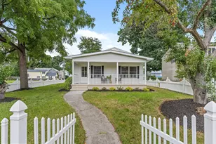 215 S Main St, Woodstown, NJ 08098 - Photo 2