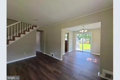 39 Maplewood Avenue, Carneys Point, NJ 08069 - Photo 4