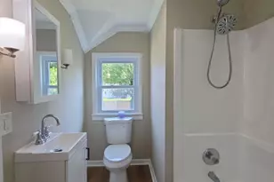 39 Maplewood Ave, Carneys Point, NJ 08069 - Photo 10