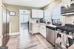21 Church St, Pennsville, NJ 08070 - Photo 8