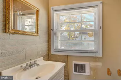 26 E Griffith Street, Penns Grove, NJ 08069 - Photo 16