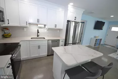 239 Broad Street, Elmer, NJ 08318 - Photo 4