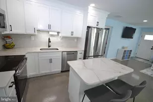 239 Broad St, Elmer, NJ 08318 - Photo 4