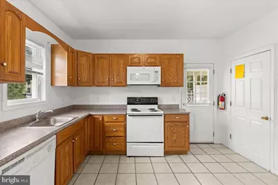 162 S Main Street, Elmer, NJ 08318 - Photo 18