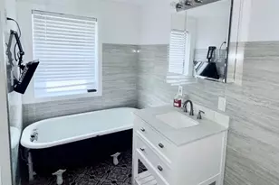 45 Lotus Ave, Woodstown, NJ 08098 - Photo 22