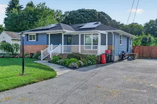 318 S Johnson St, Carneys Point, NJ 08069 - Photo 2