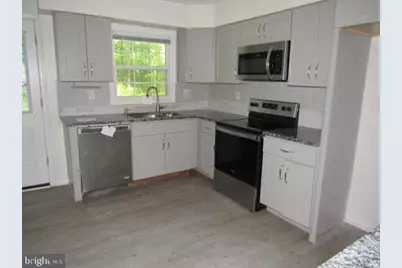 650 Penns Grove Auburn, Carneys Point, NJ 08069 - Photo 8