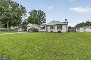 161 River Dr Ave, Pennsville, NJ 08070 - Photo 2