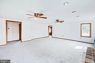 921 Main St Canton, Salem, NJ 08079 - Photo 4