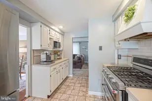 8 Paterson Ave, Pennsville, NJ 08070 - Photo 12